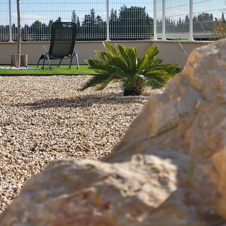 Paquerette Villa Arles Eksteriør billede