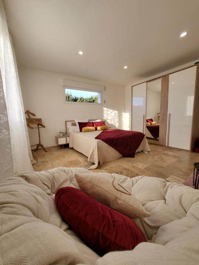 Paquerette Villa Arles Eksteriør billede
